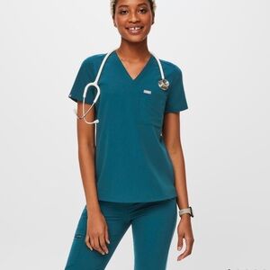 Caribbean blue figs set women’s